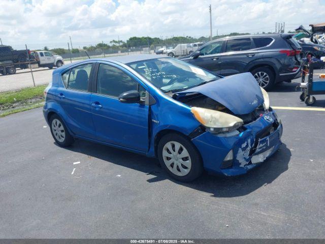  Salvage Toyota Prius c