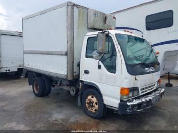  Salvage Isuzu Npr