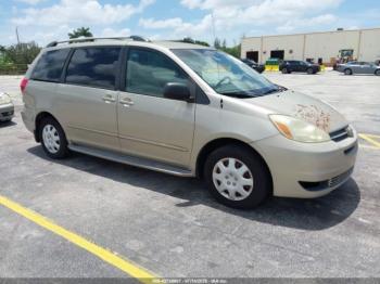  Salvage Toyota Sienna