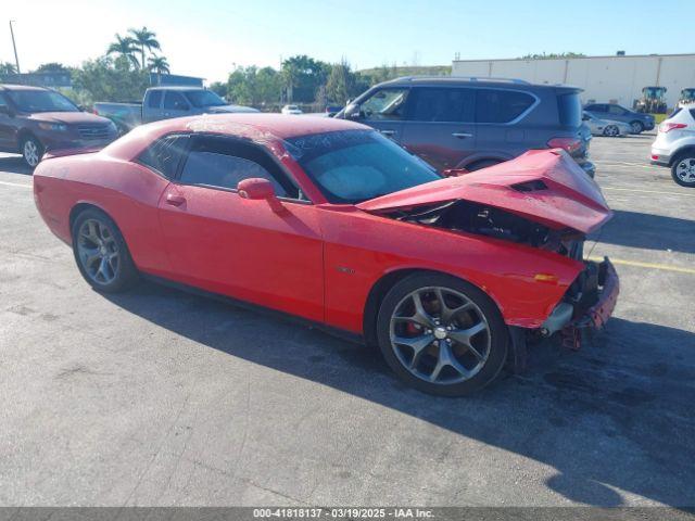  Salvage Dodge Challenger