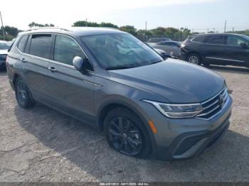  Salvage Volkswagen Tiguan