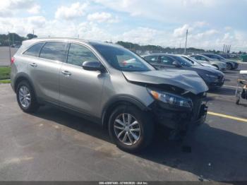  Salvage Kia Sorento