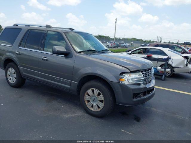  Salvage Lincoln Navigator