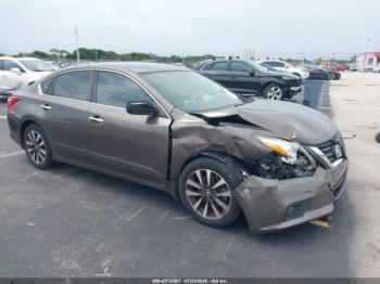  Salvage Nissan Altima