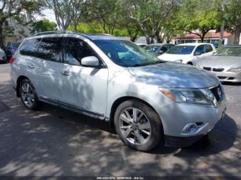  Salvage Nissan Pathfinder