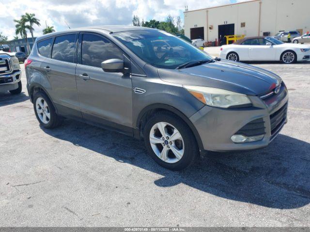  Salvage Ford Escape