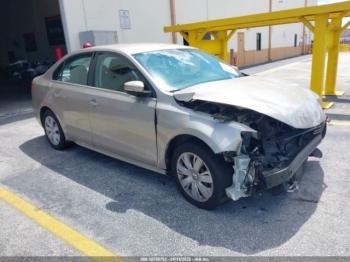  Salvage Volkswagen Jetta