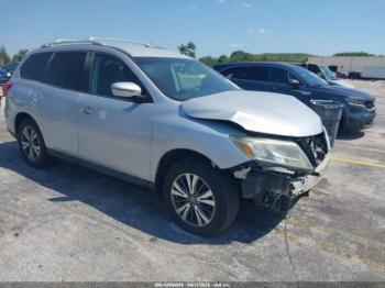 Salvage Nissan Pathfinder