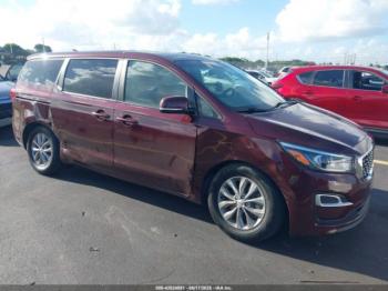  Salvage Kia Sedona