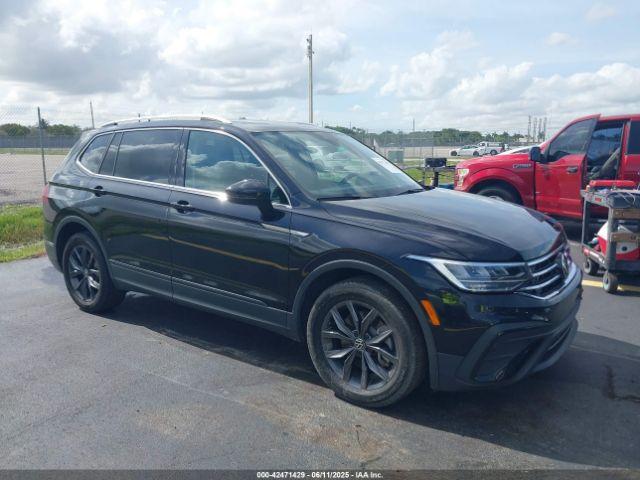  Salvage Volkswagen Tiguan