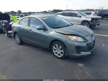  Salvage Mazda Mazda3