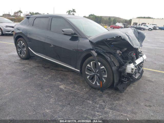  Salvage Kia EV6