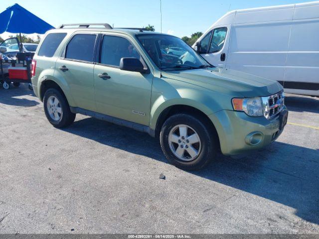  Salvage Ford Escape