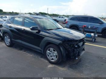  Salvage Hyundai KONA