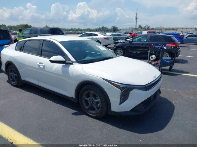  Salvage Kia K4