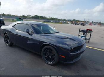  Salvage Dodge Challenger