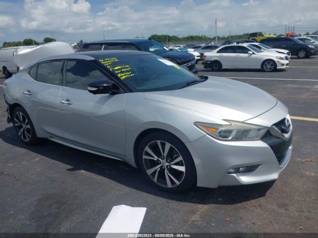  Salvage Nissan Maxima