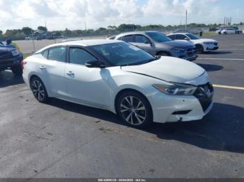  Salvage Nissan Maxima