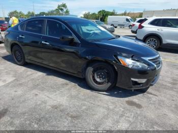  Salvage Nissan Altima