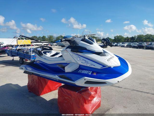  Salvage Yamaha Vx Deluxe