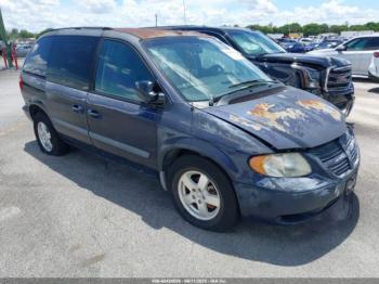  Salvage Dodge Caravan