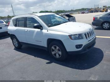  Salvage Jeep Compass