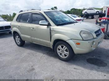  Salvage Hyundai TUCSON
