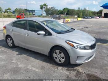  Salvage Kia Forte