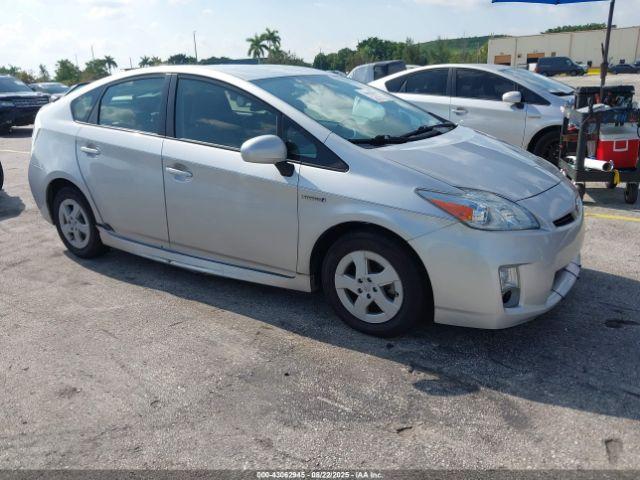  Salvage Toyota Prius