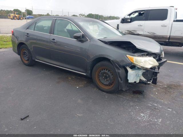  Salvage Toyota Camry