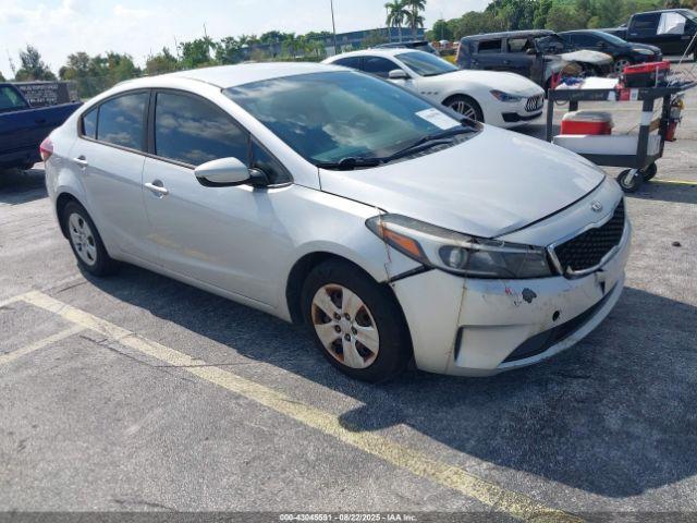 Salvage Kia Forte