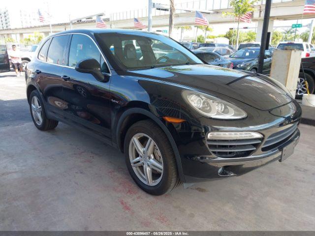  Salvage Porsche Cayenne Hybrid