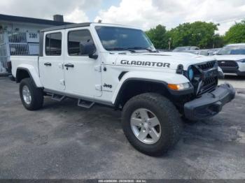  Salvage Jeep Gladiator