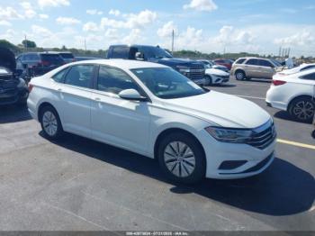  Salvage Volkswagen Jetta