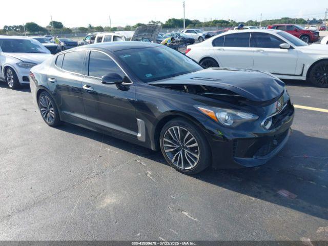  Salvage Kia Stinger