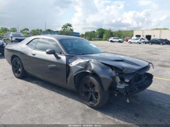  Salvage Dodge Challenger