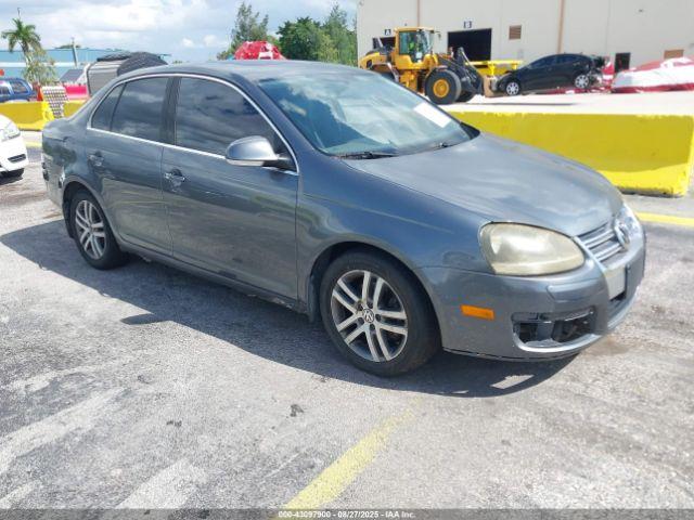  Salvage Volkswagen Jetta