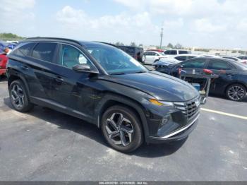  Salvage Hyundai TUCSON