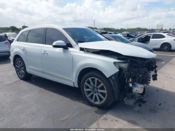  Salvage Audi Q7