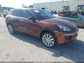  Salvage Porsche Cayenne