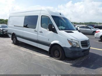  Salvage Mercedes-Benz Sprinter 2500