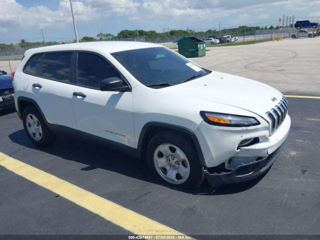  Salvage Jeep Cherokee