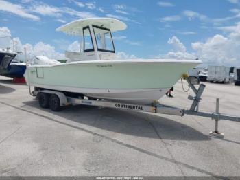  Salvage Seahunter 24.3