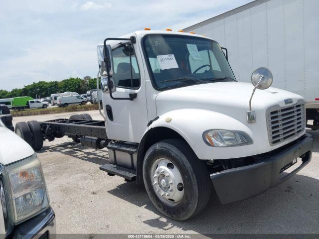  Salvage Freightliner M2