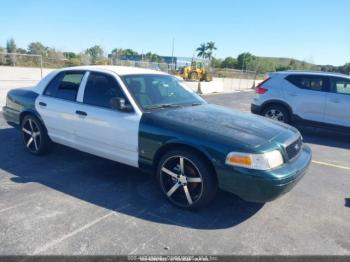 Salvage Ford Crown Victoria