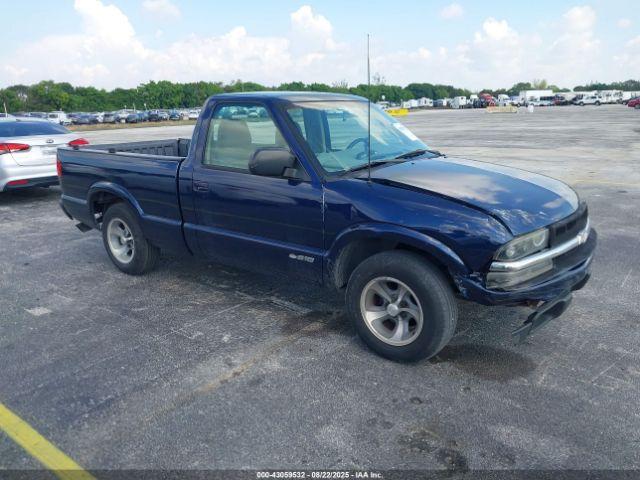  Salvage Chevrolet S-10