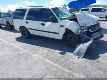  Salvage Ford Expedition