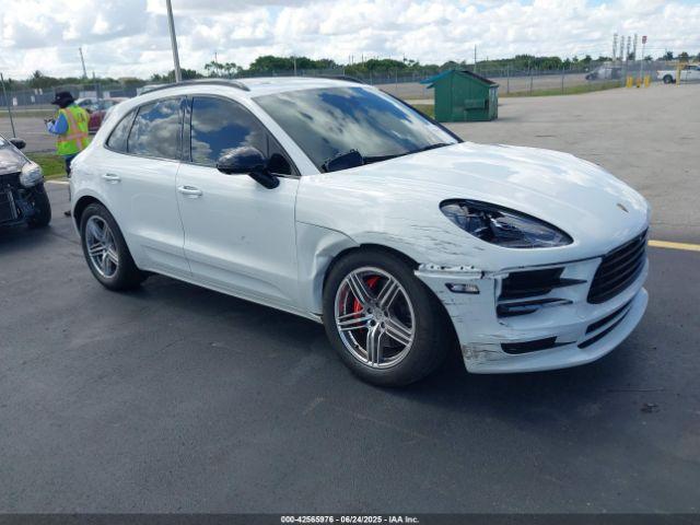  Salvage Porsche Macan