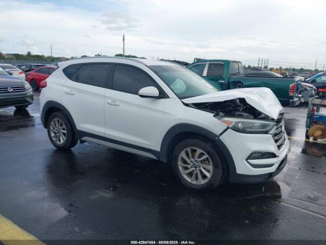  Salvage Hyundai TUCSON