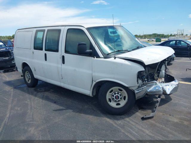  Salvage GMC Savana